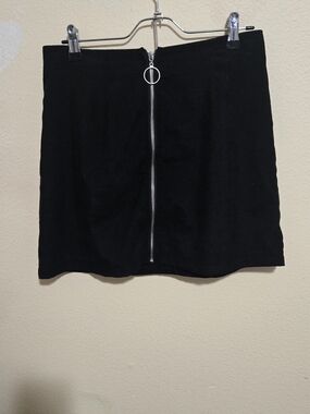 SHEIN Black Mini Skirt with Front Ring Zipper